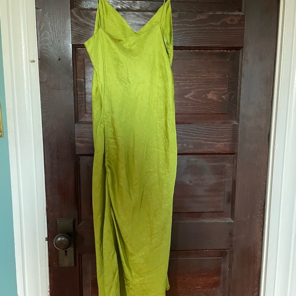 Rujuta Sheth Mia Dress - Picture 4 of 6